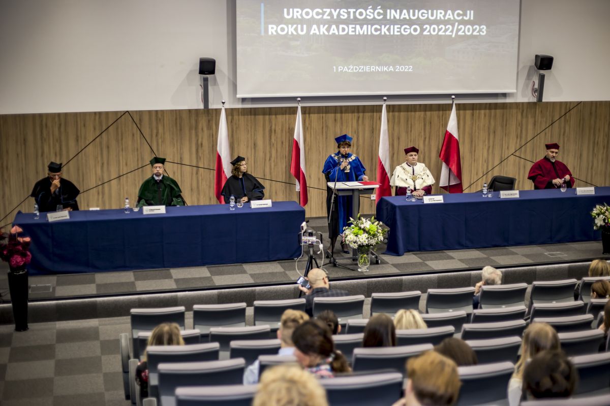 Mazowiecka Uczelnia Medyczna - 19