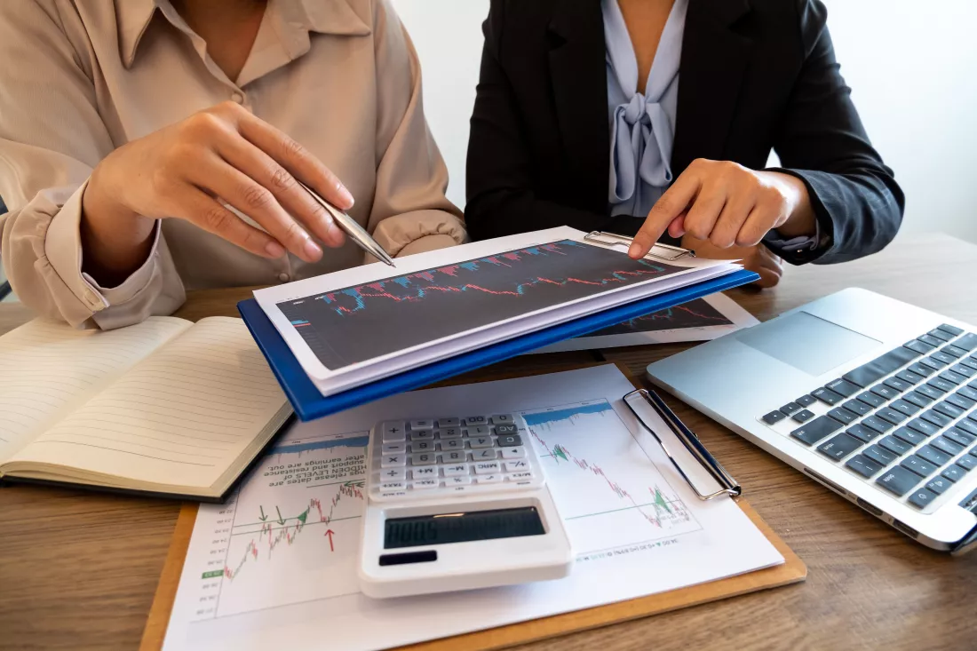 Inwestycje kapitałowe i strategie finansowe przedsiębiorstwav